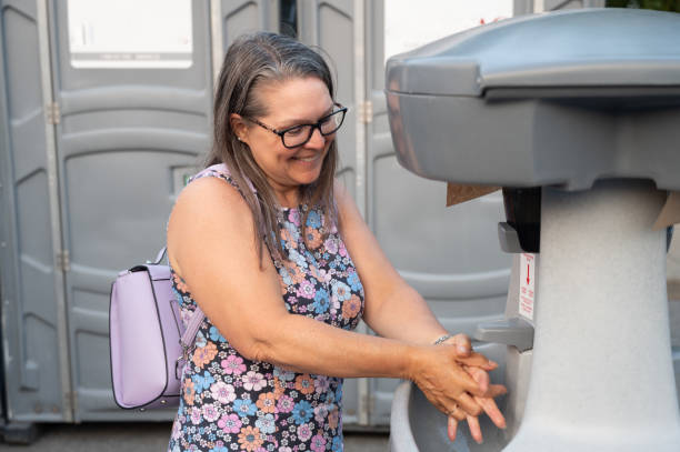 Portable Toilet Options We Offer in Dumont, NJ